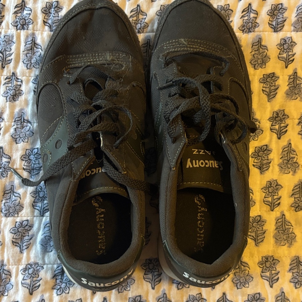 Saucony Men's Charcoal Sneakers